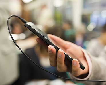 快速的充值网站求的报复骗子轰炸神器